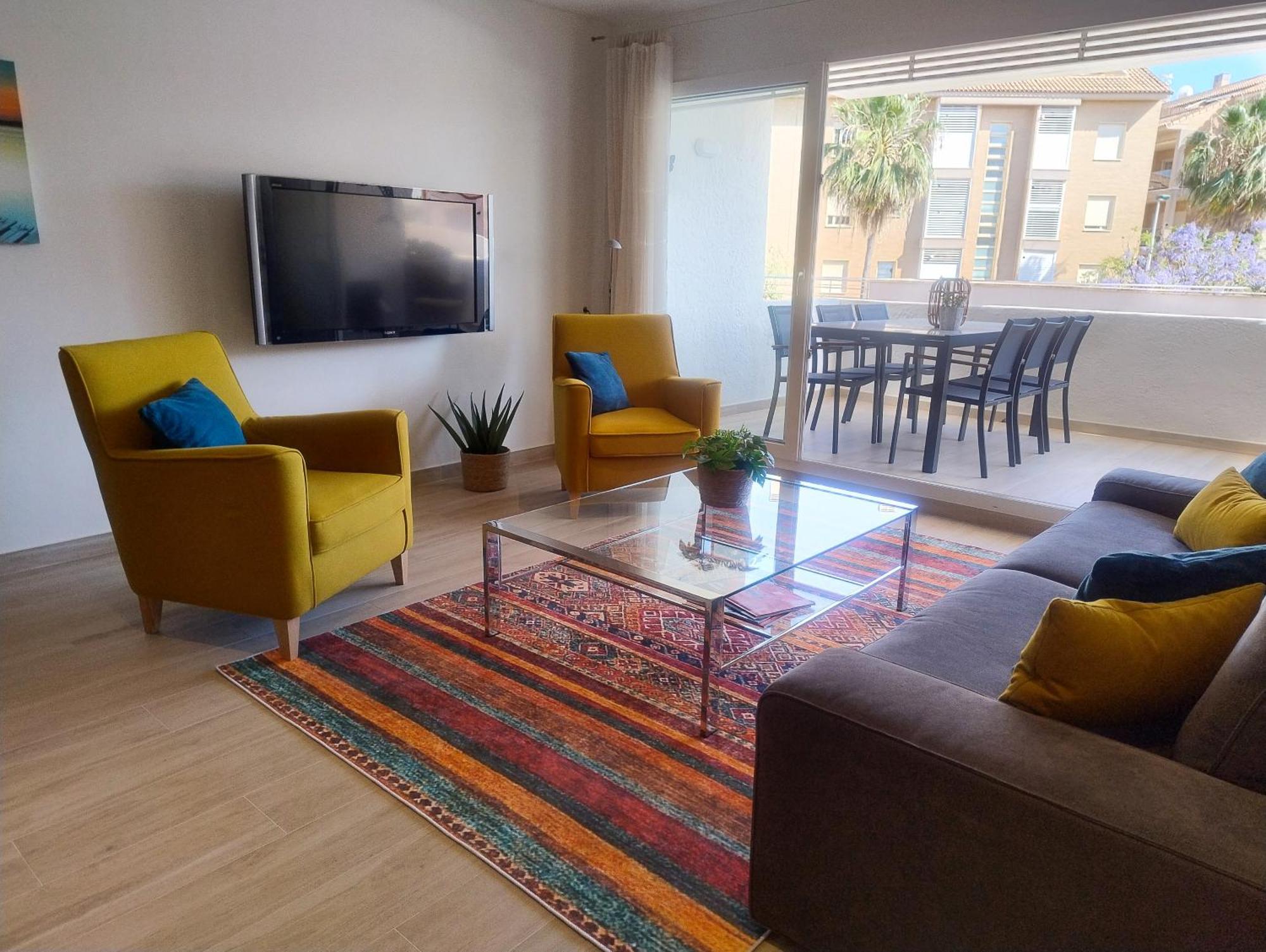 Aura Apartment *