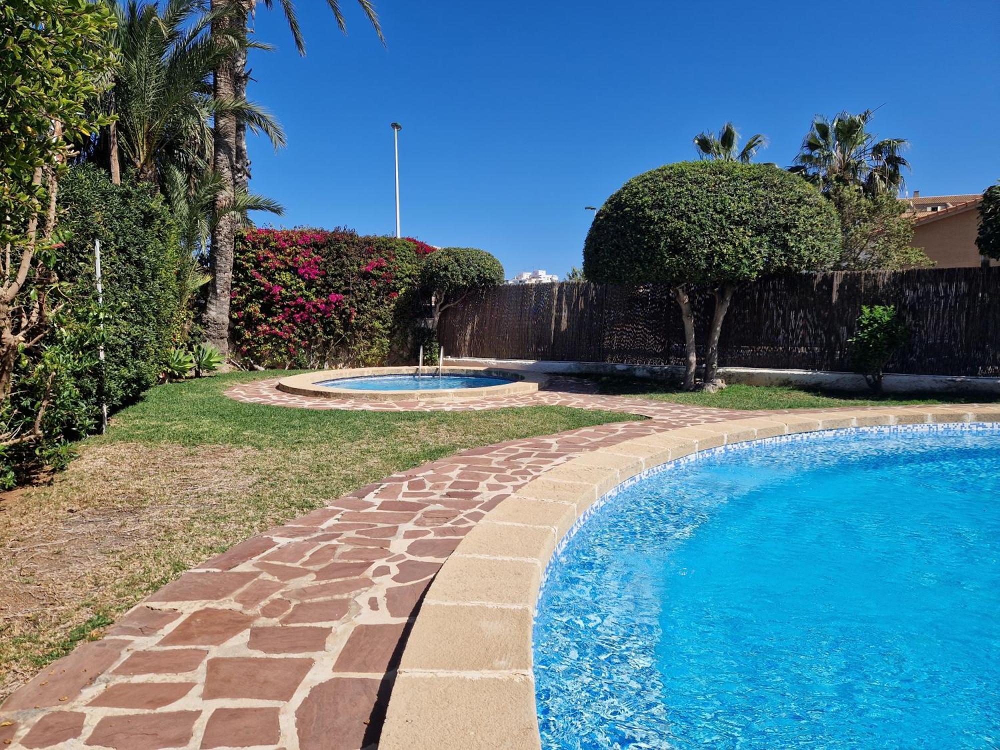 Aura * Javea